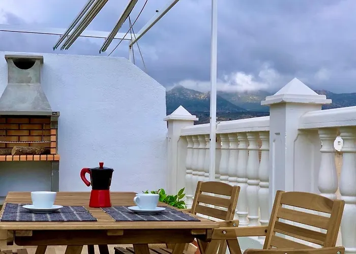 Apartamentos Cazorla-Alcon
